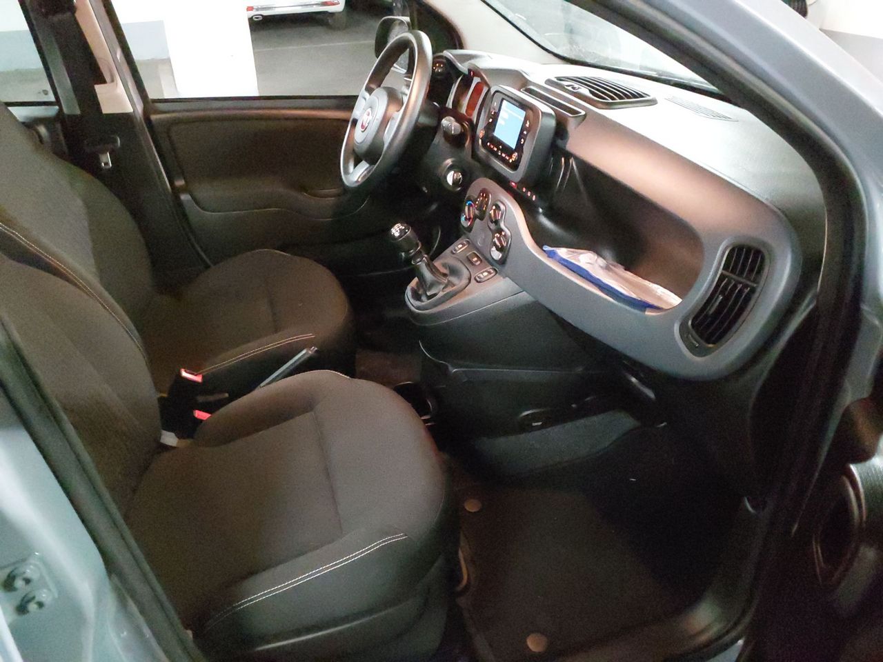 Fiat Panda City Life Hybrid 1.0 Gse 51kw (70CV) - Foto 7