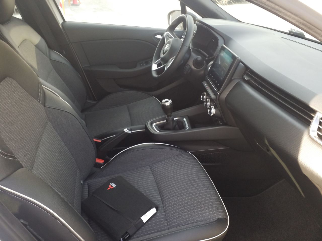 Mitsubishi Colt 100T Kaiteki - Foto 7