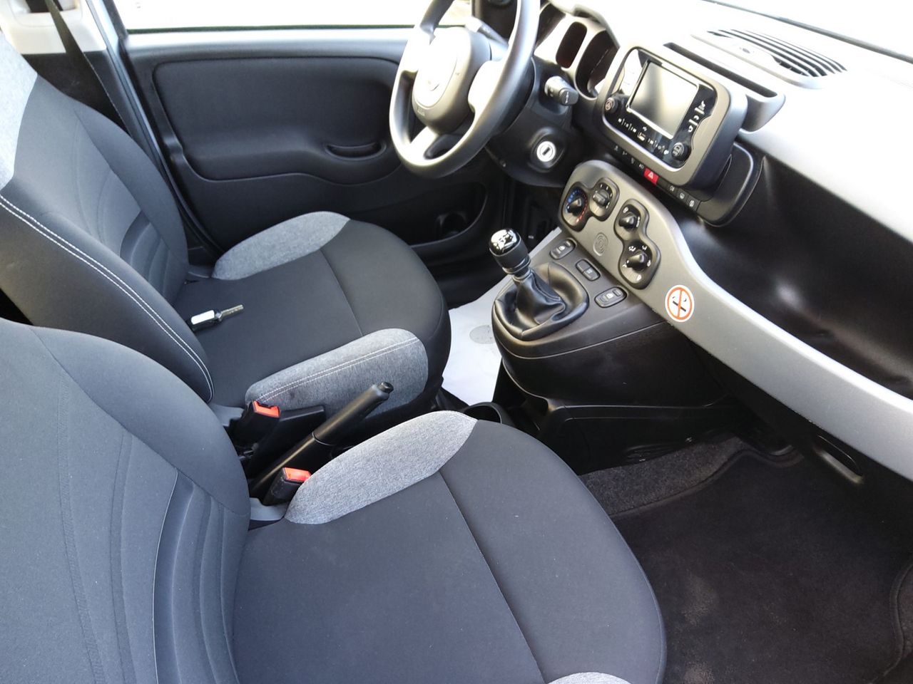 Fiat Panda City Life Hybrid 1.0 Gse 51kw (70CV) - Foto 7