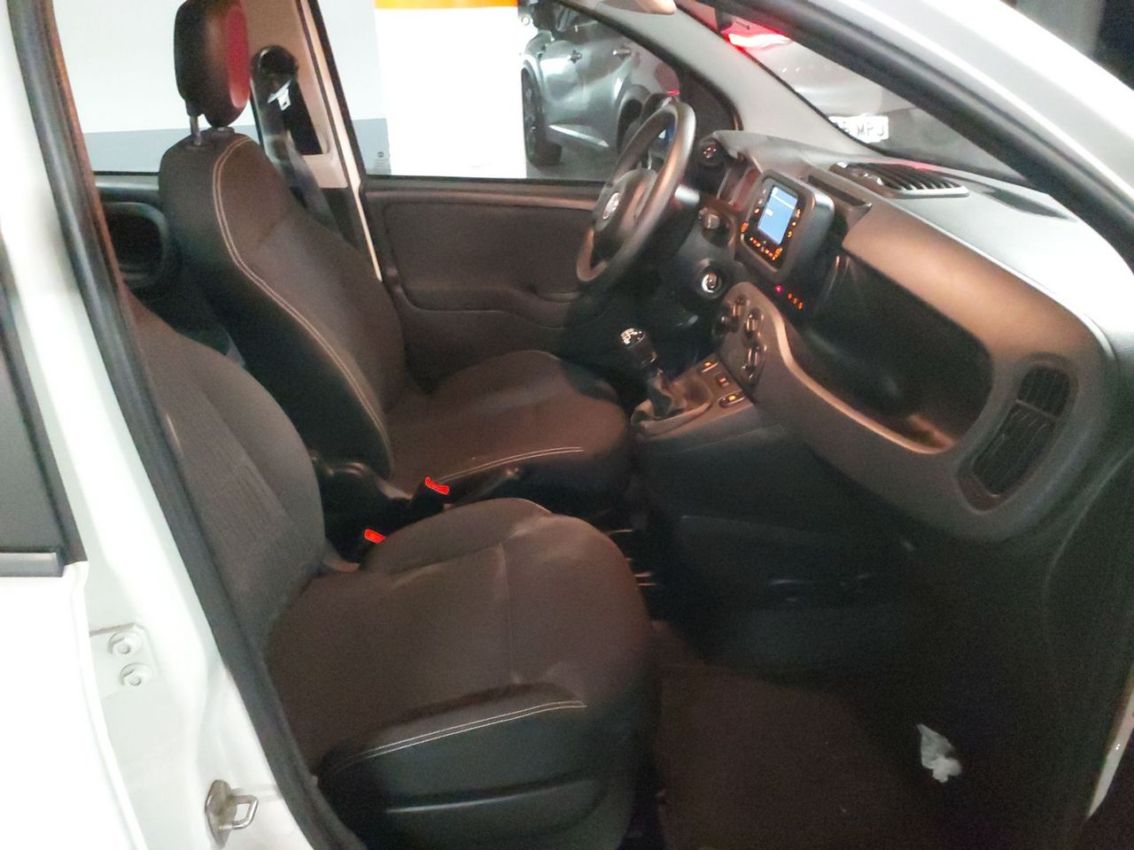 Fiat Panda City Hybrid 1.0 70CV - Foto 7