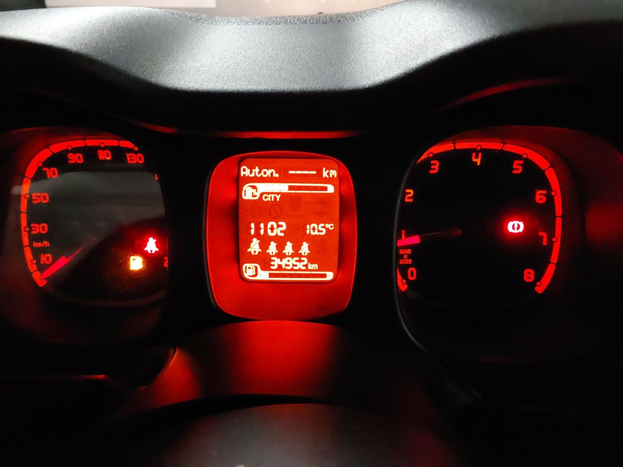 Fiat Panda City Hybrid 1.0 70CV - Foto 9