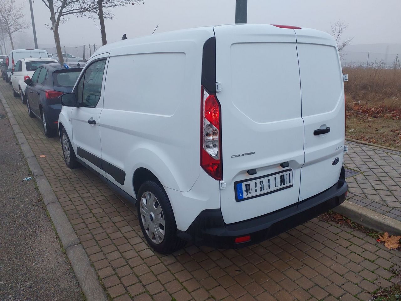 Ford Transit Connect FT200L1 1.5 100CV - Foto 5