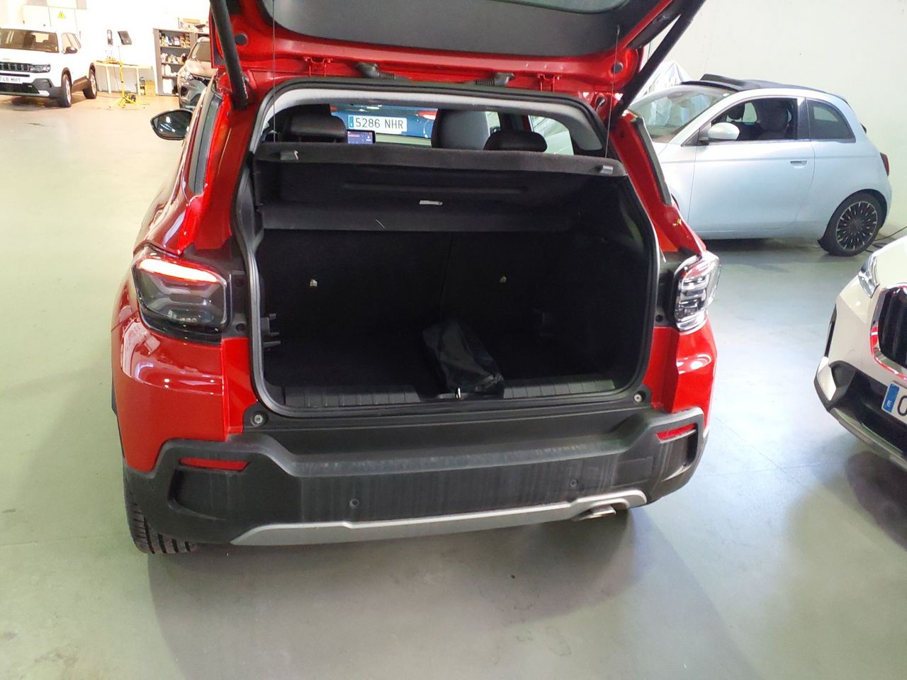 Jeep Avenger Altitude 1.2 - Foto 6