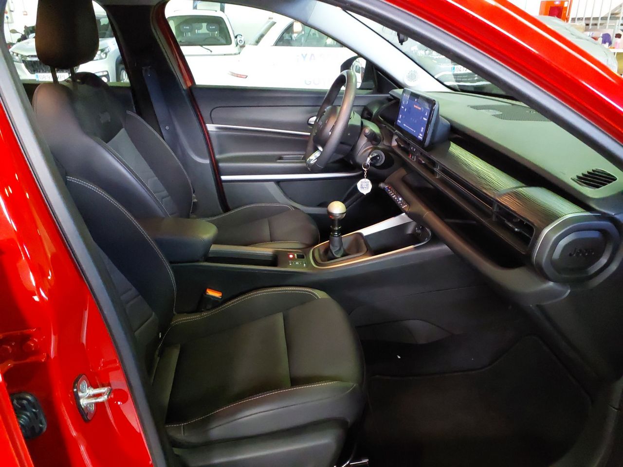 Jeep Avenger Altitude 1.2 - Foto 7