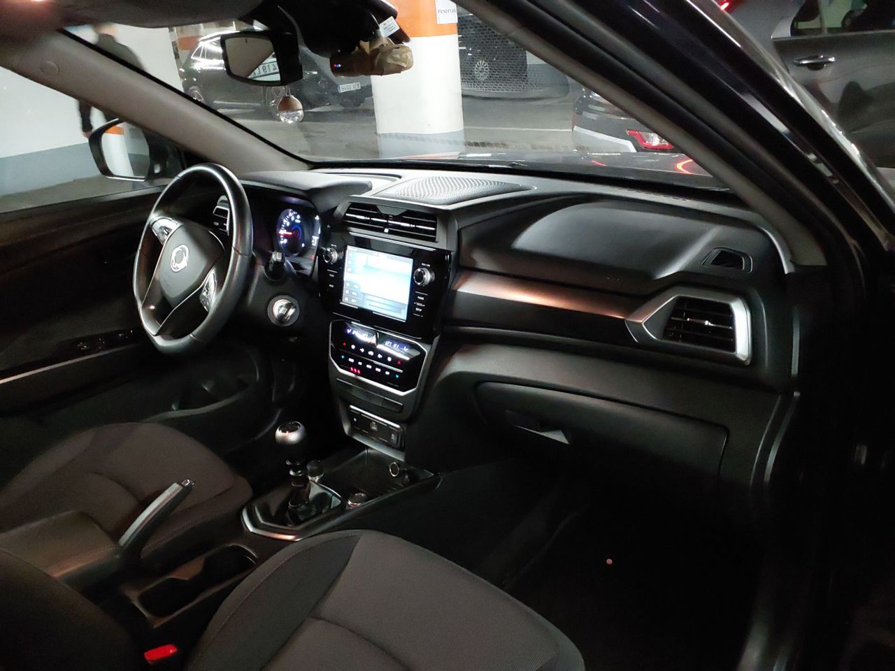 KGM Tívoli G15T Urban Plus 135CV - Foto 8