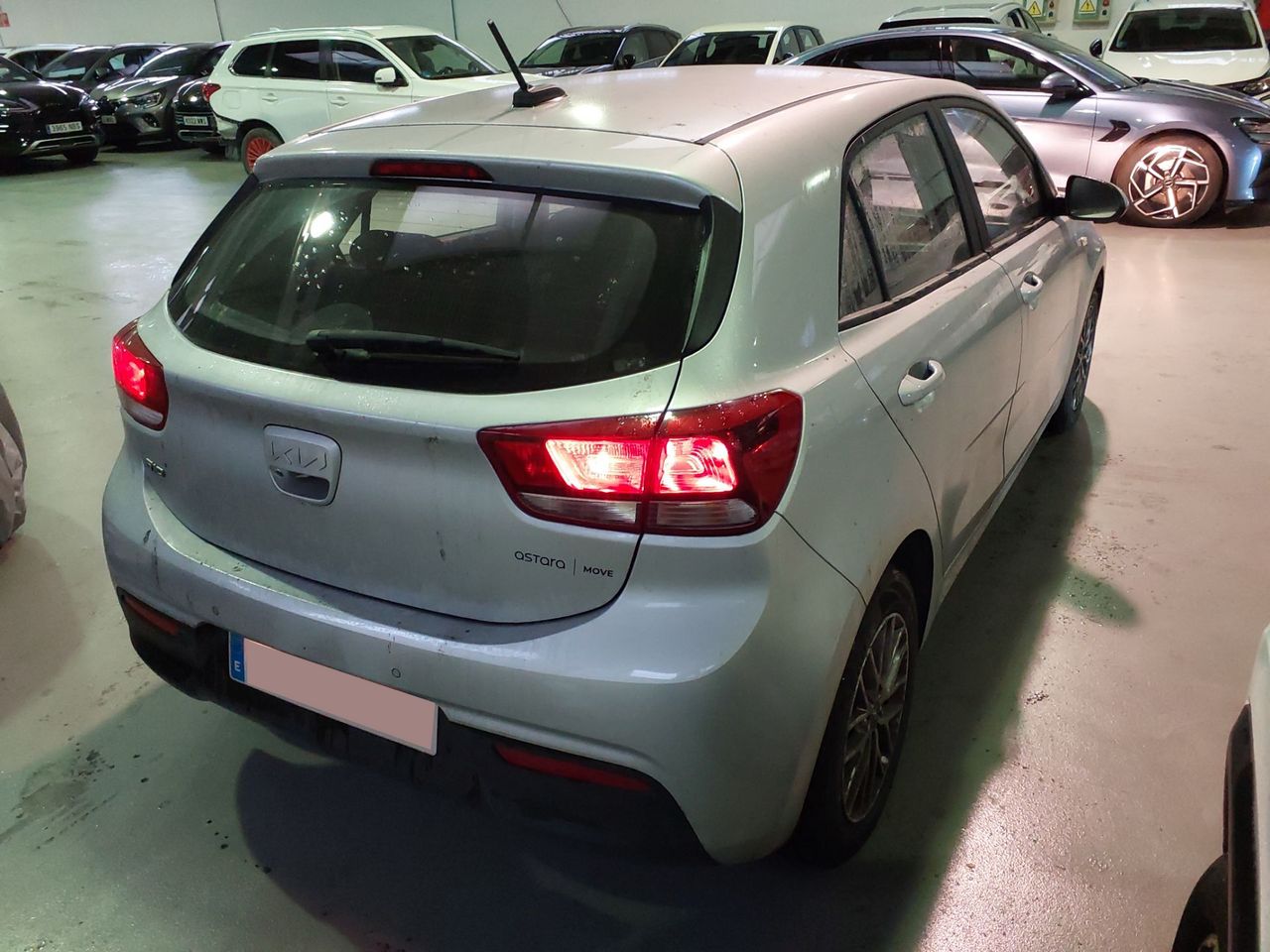 Kia Rio Active 1.0 100CV - Foto 4