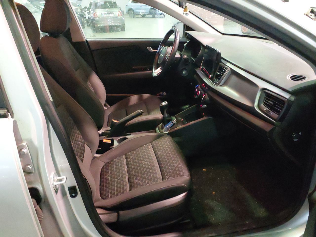 Kia Rio Active 1.0 100CV - Foto 7