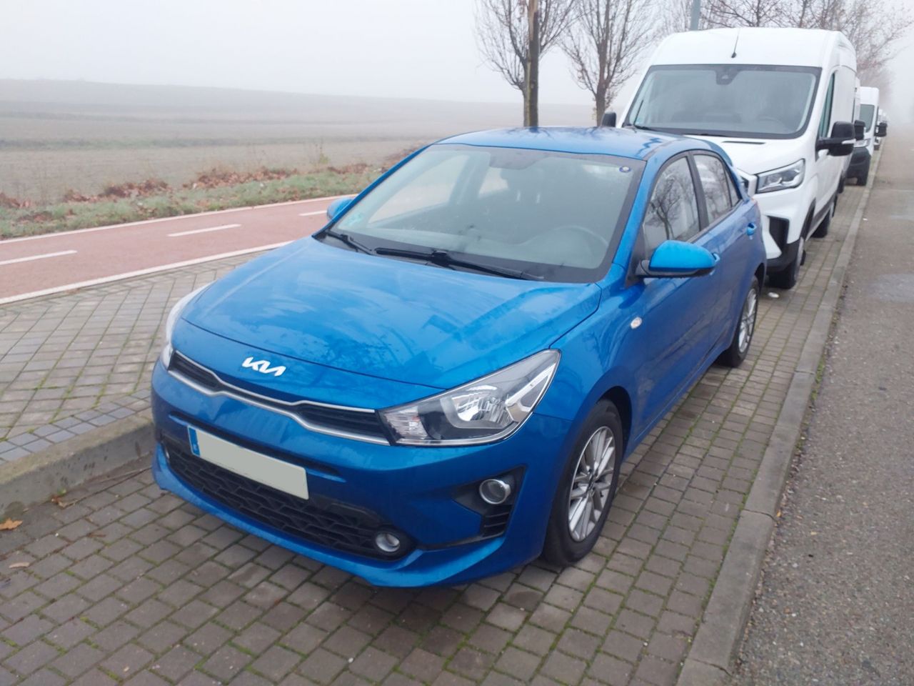 Kia Rio Active 1.0 100CV - Foto 3