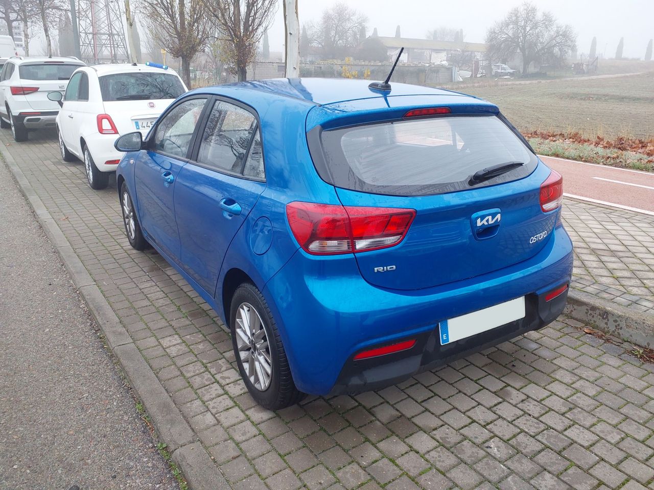 Kia Rio Active 1.0 100CV - Foto 5