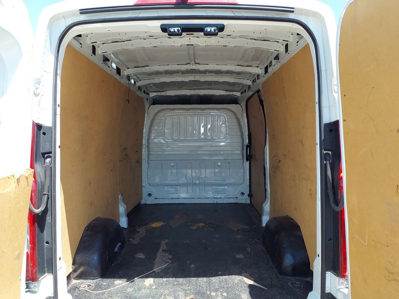 Maxus Deliver 9 2.0D L3H2 - Foto 6