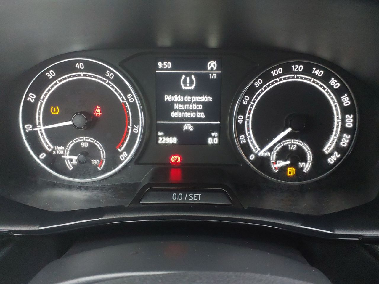 Skoda Fabia Ambition 1.0 95CV - Foto 8