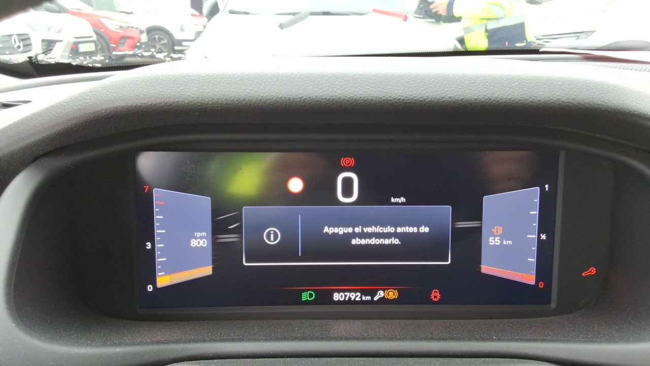 Jeep Avenger Altitude 1.2 - Foto 8