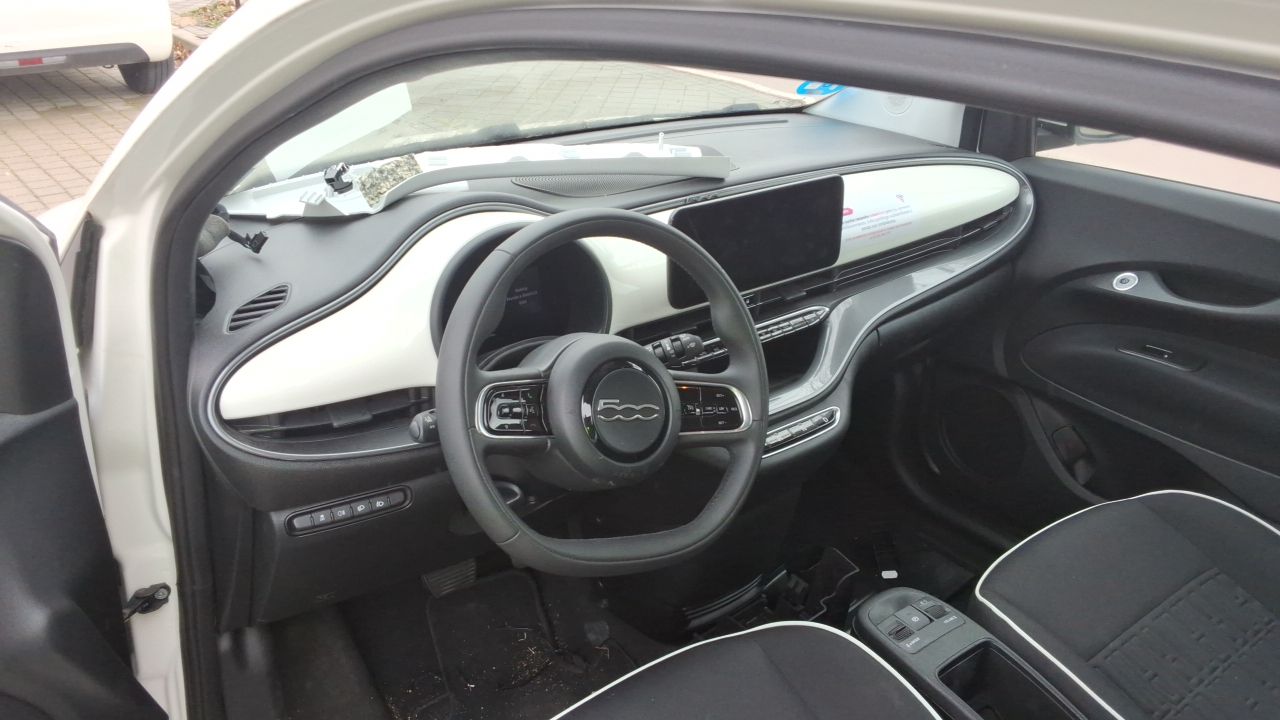 Fiat 500 Action 95 CV - Foto 6