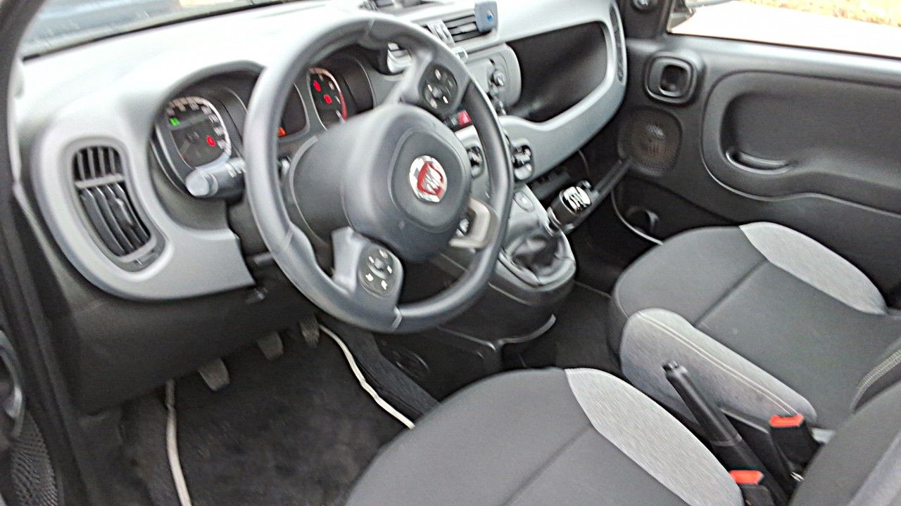 Fiat Panda City Hybrid 1.0 70CV - Foto 6