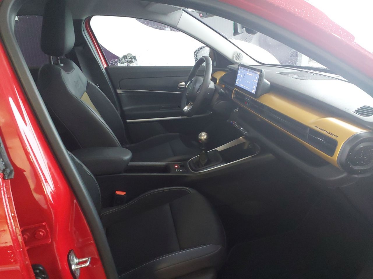 Jeep Avenger SUMMIT 1.2 100CV - Foto 8