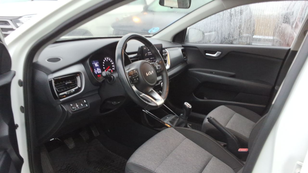 Kia Stonic 1.0 100CV Concept - Foto 6