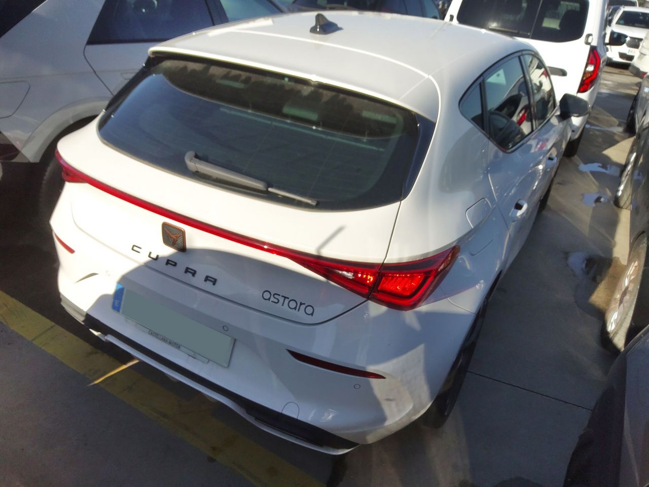 Cupra León 1.5 eTSI 150 CV DSG - Foto 4