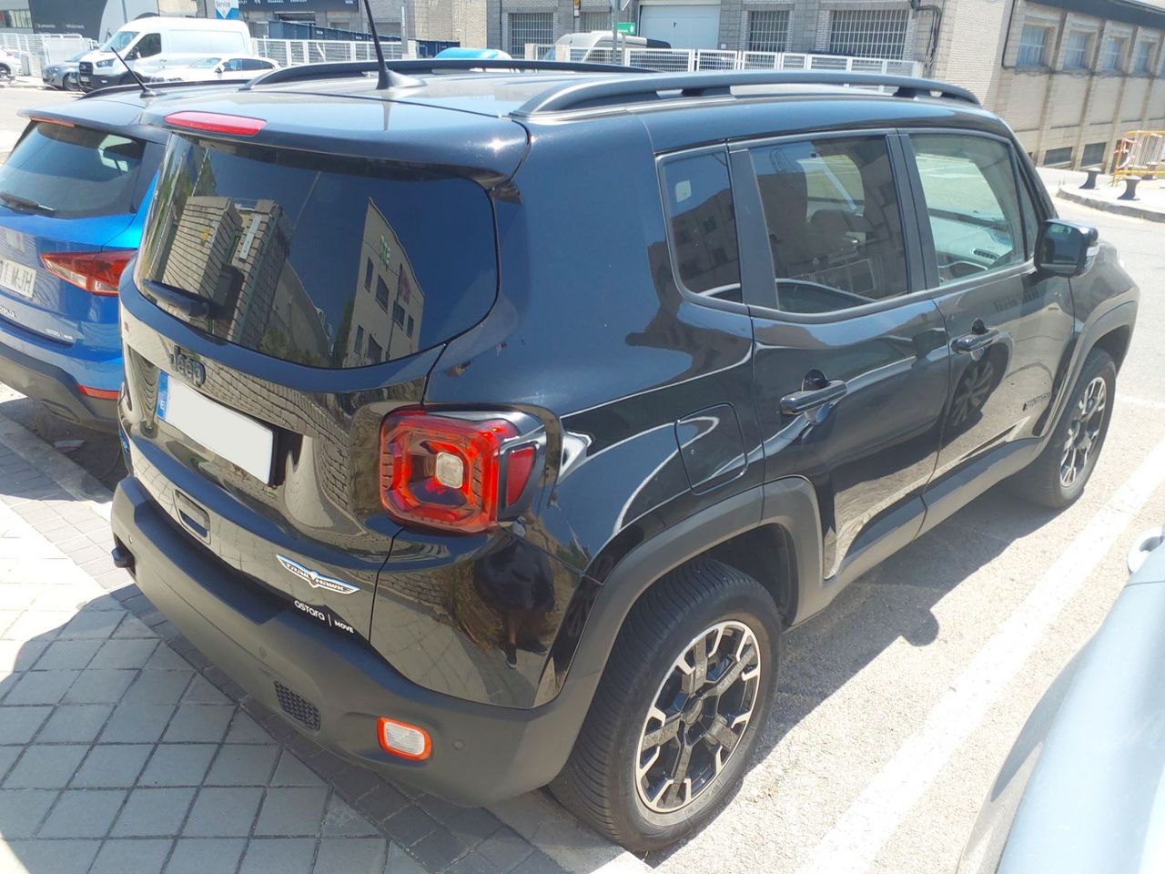 Jeep Renegade Thawk 1.3 PHEV 240CV - Foto 4