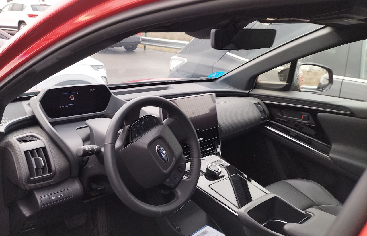 Subaru Solterra Touring SAWD 218CV EV - Foto 11