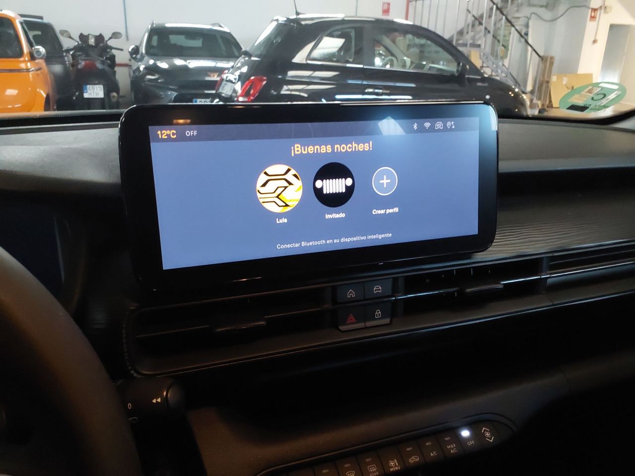 Jeep Avenger Altitude 1.2 - Foto 10