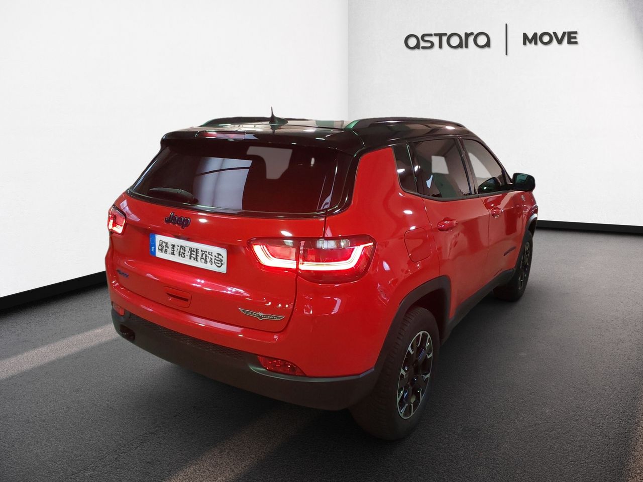 Jeep Compass Thawk 1.3 PHEV 240CV - Foto 4