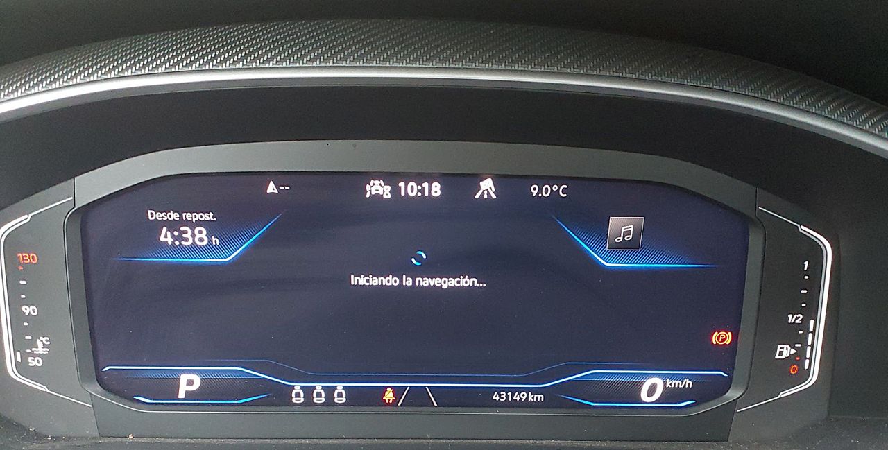 Volkswagen Arteon R- Line 2.0 150CV - Foto 7