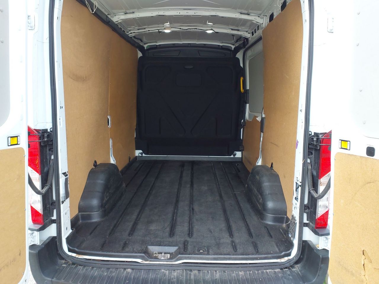 Ford Transit FT350 L2 EB 130CV - Foto 6
