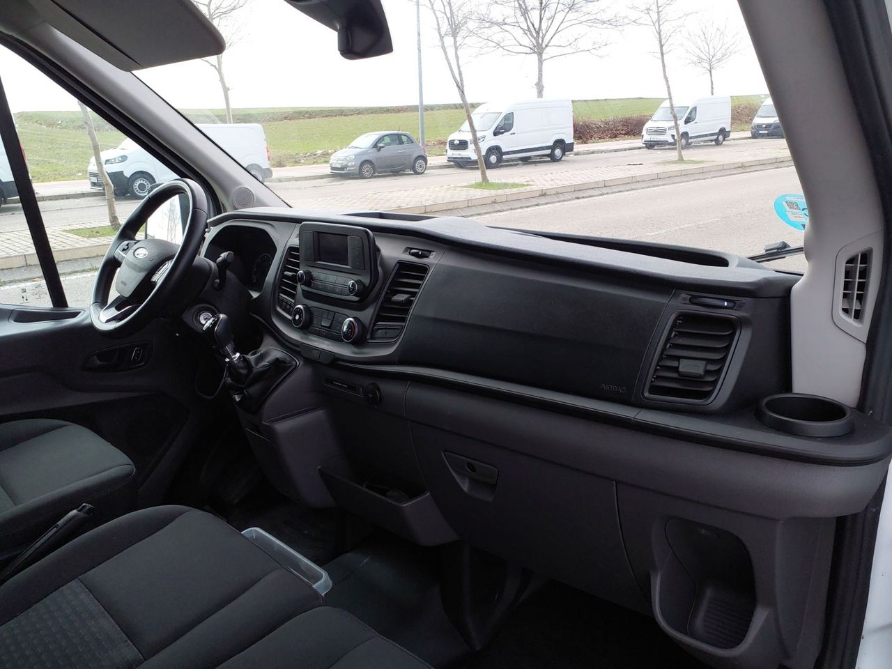 Ford Transit FT350 L2 EB 130CV - Foto 8