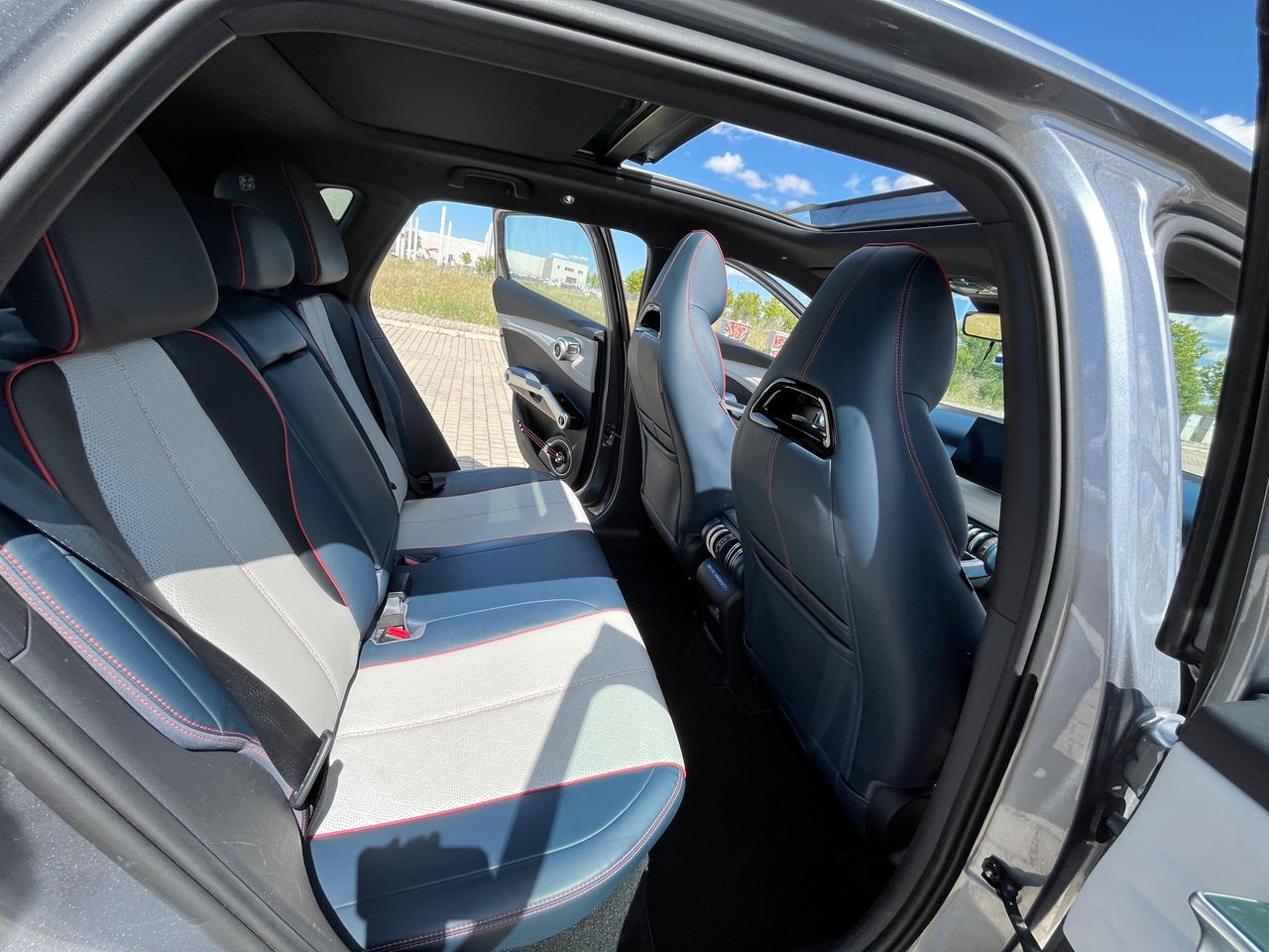 BYD Atto 3 Comfort - Foto 15