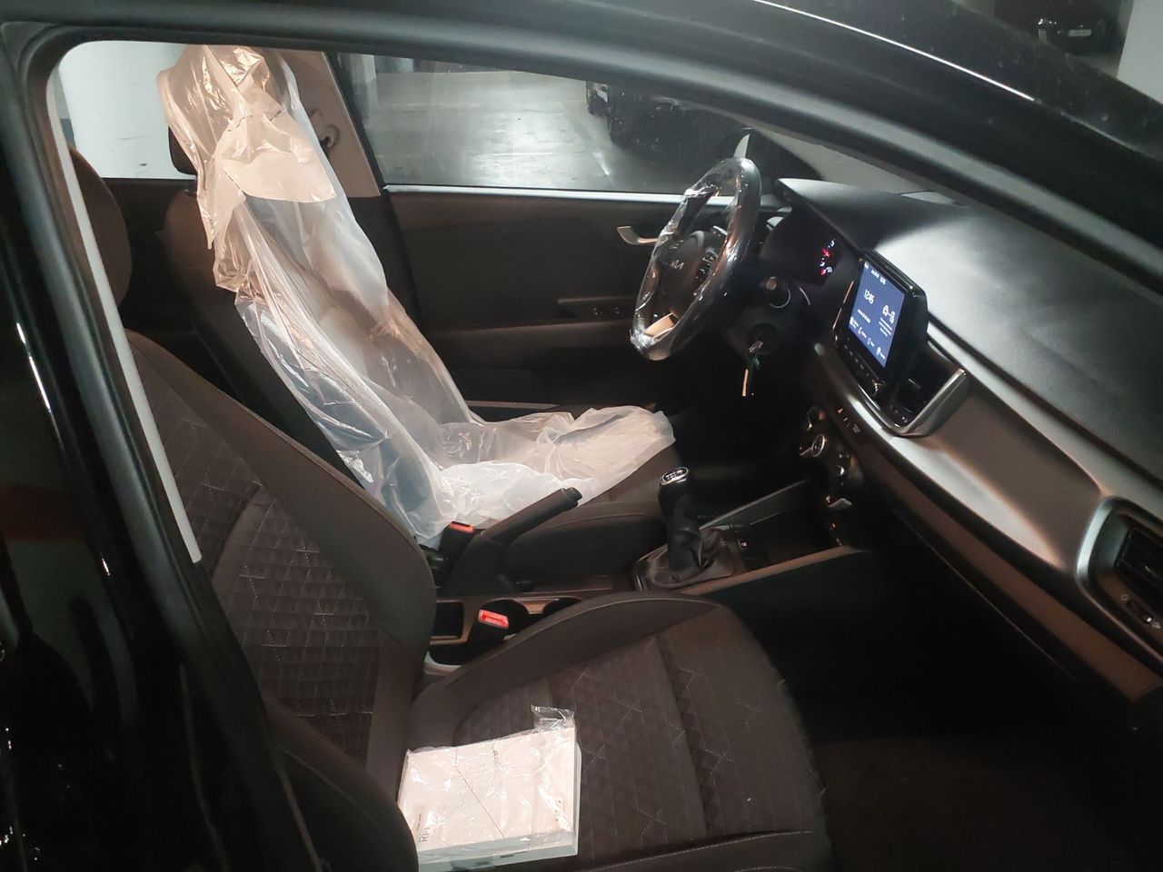 Kia Rio 1.2 DPi 62kW (84CV) Concept - Foto 6