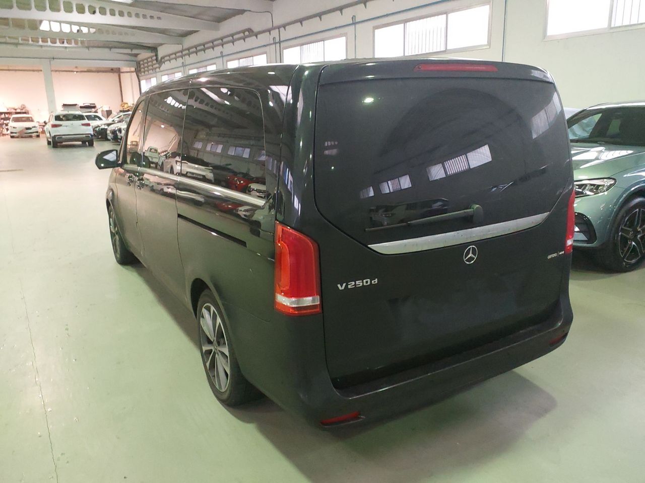 Mercedes Clase V 250 d Avantgarde Largo - Foto 5