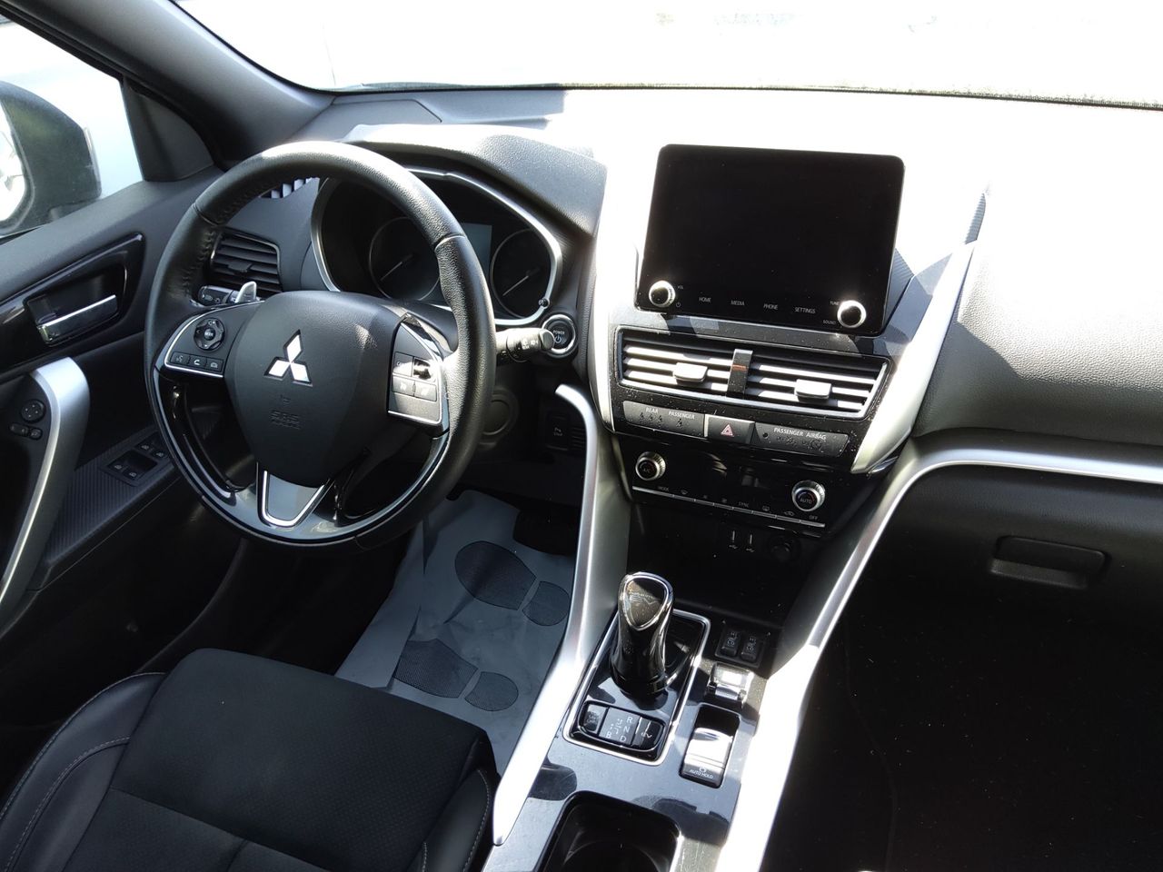 Mitsubishi Eclipse Cross PHEV Kaiteki 4WD - Foto 8