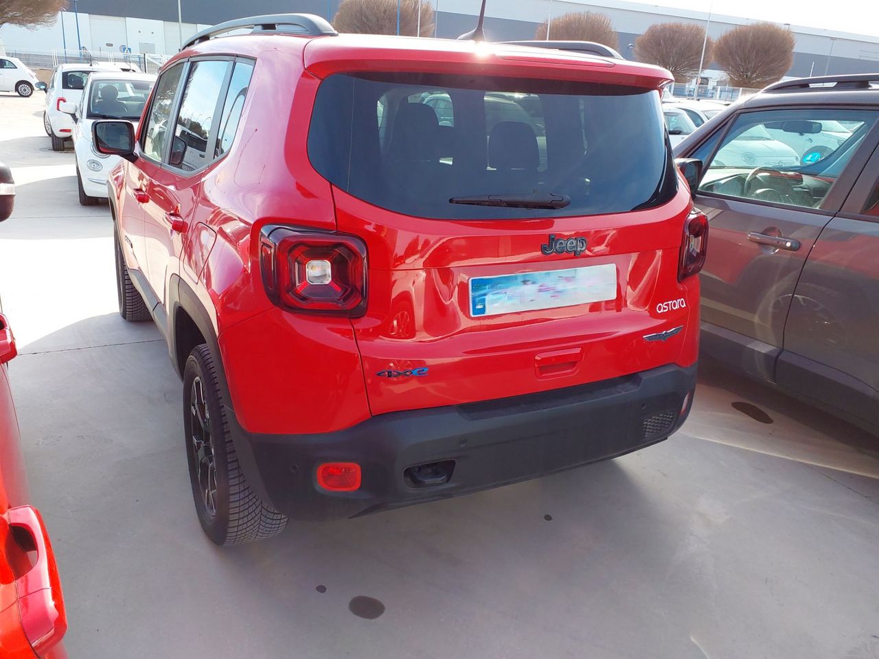Jeep Renegade 4xe Trailhawk 1.3 PHEV 240hp AT EAWD - Foto 4
