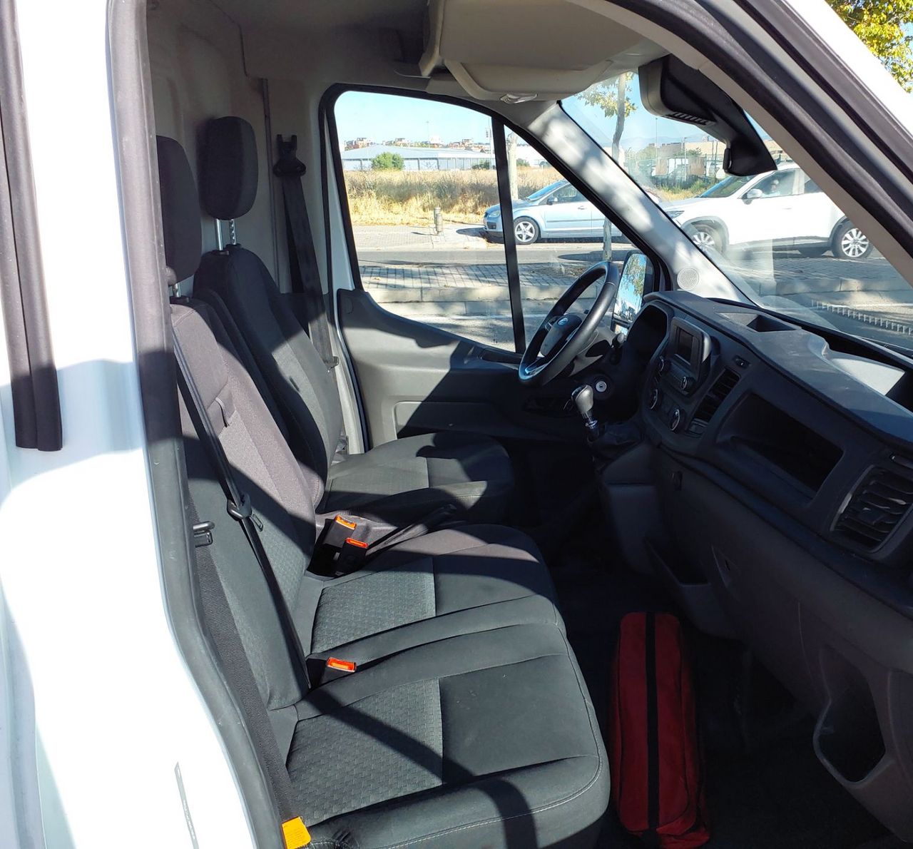Ford Transit 310 EB Hybrid 130CV - Foto 7