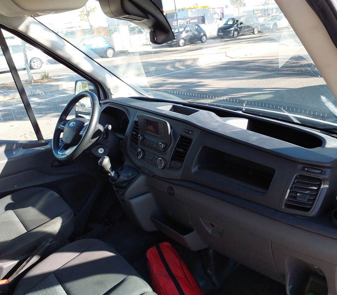 Ford Transit 310 EB Hybrid 130CV - Foto 6