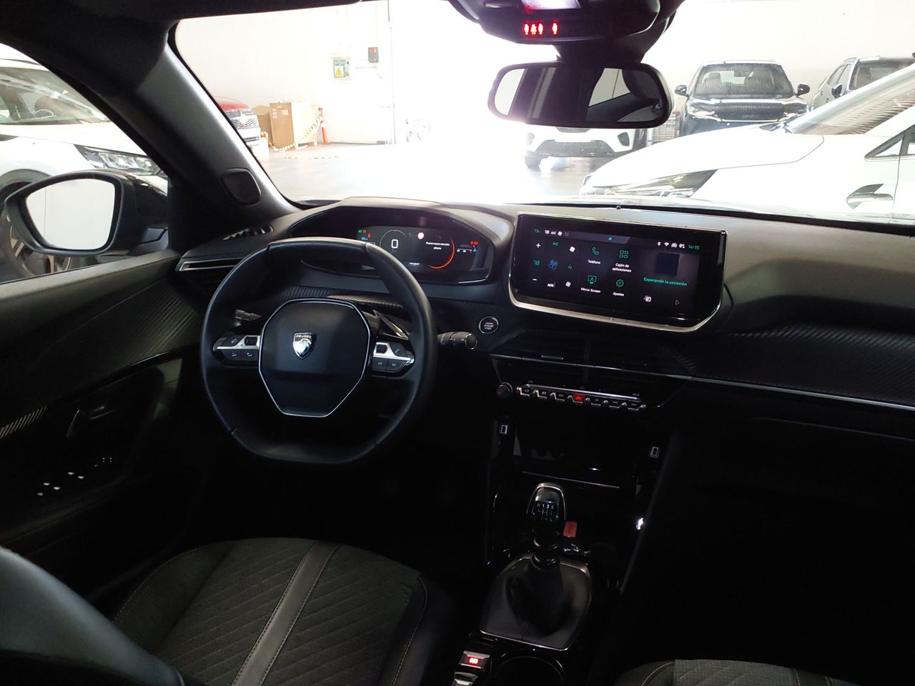 Peugeot 2008 Allure Puretech 100 S&S 6 Vel. MAN - Foto 7