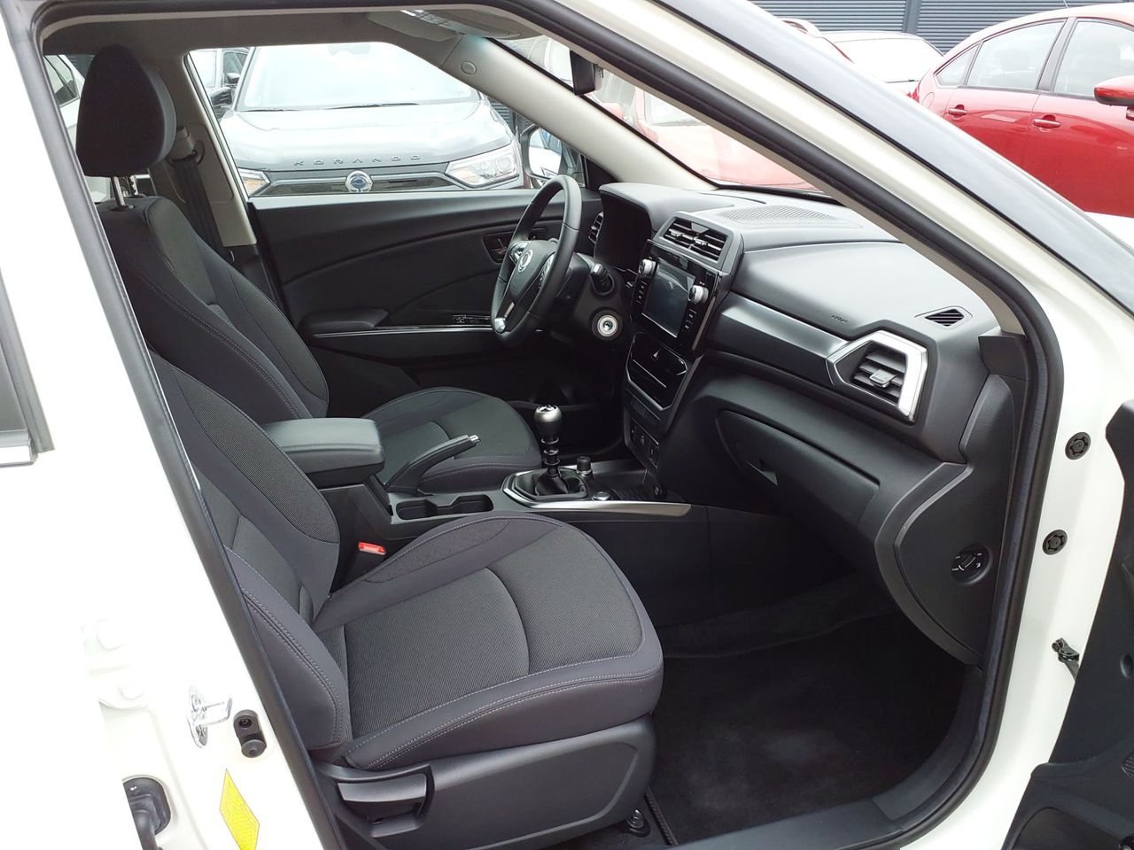 KGM Tívoli G15T LP Urban Plus - Foto 8