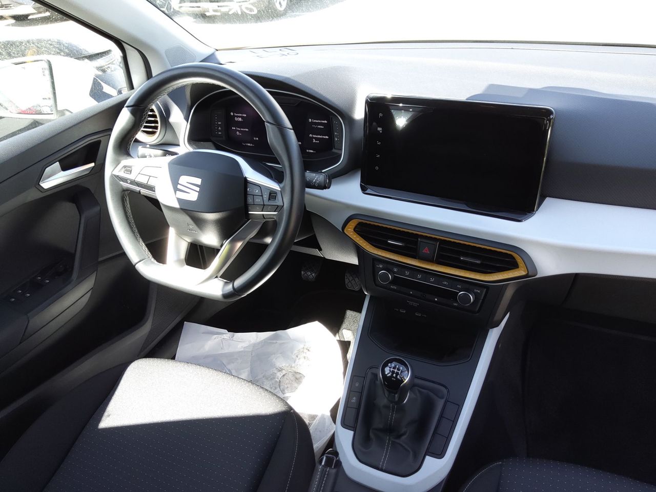 Seat Arona 1.0 TSI 85kW (115CV) Style XM - Foto 6