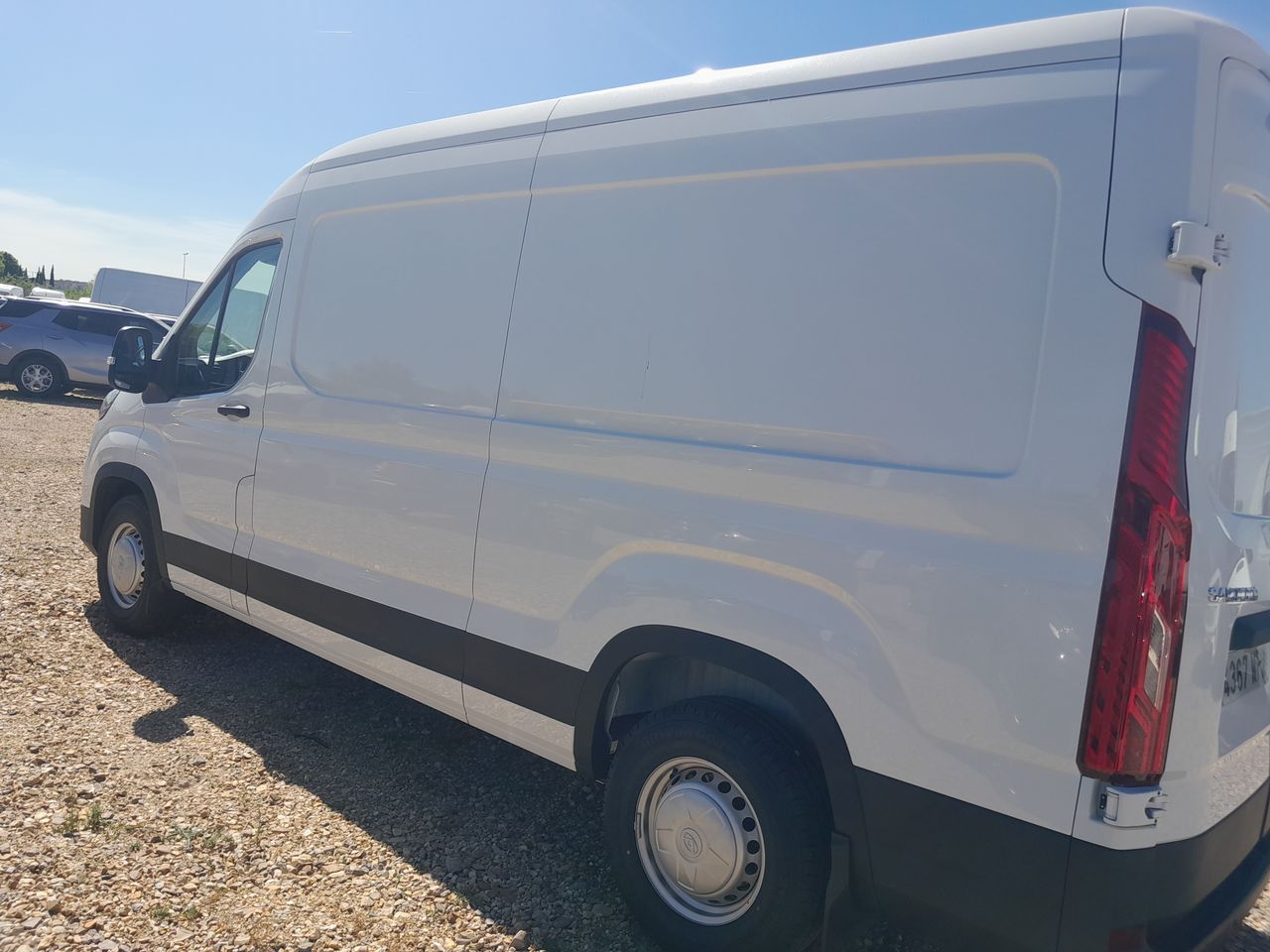 Maxus Deliver 9 2.0D L3H2 - Foto 5
