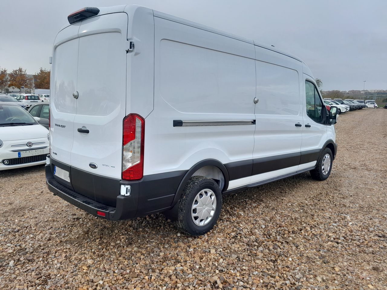 Ford Transit FT350 L3 EB 130CV - Foto 7