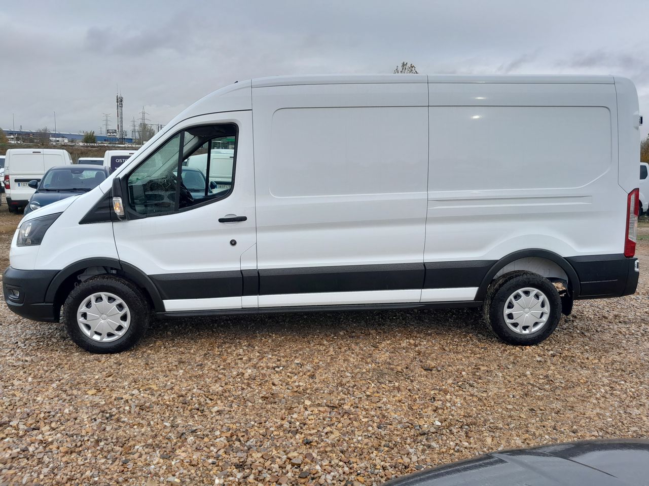 Ford Transit FT350 L3 EB 130CV - Foto 9