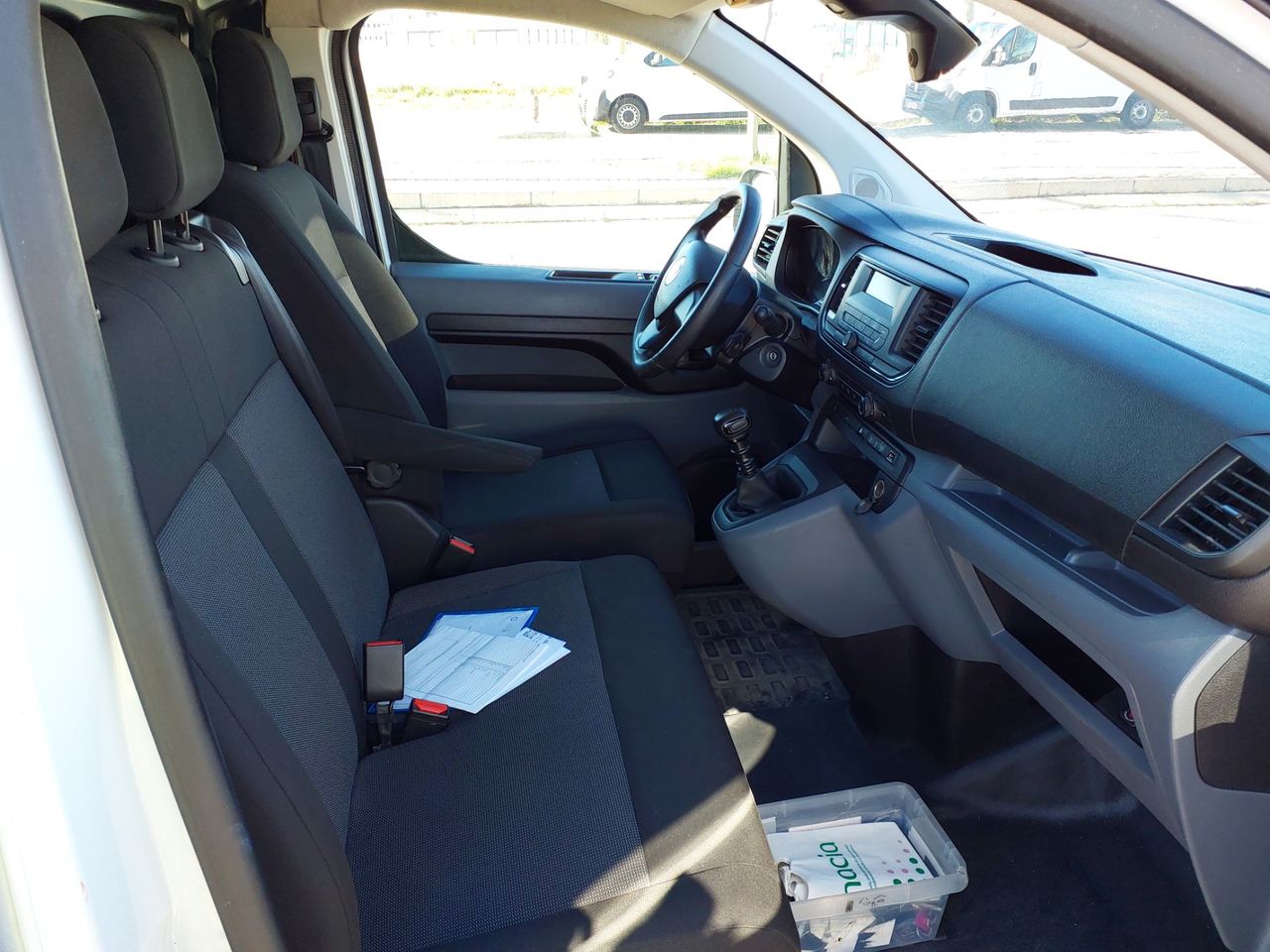 Fiat Scudo FurgonBness 145CV L3 - Foto 7