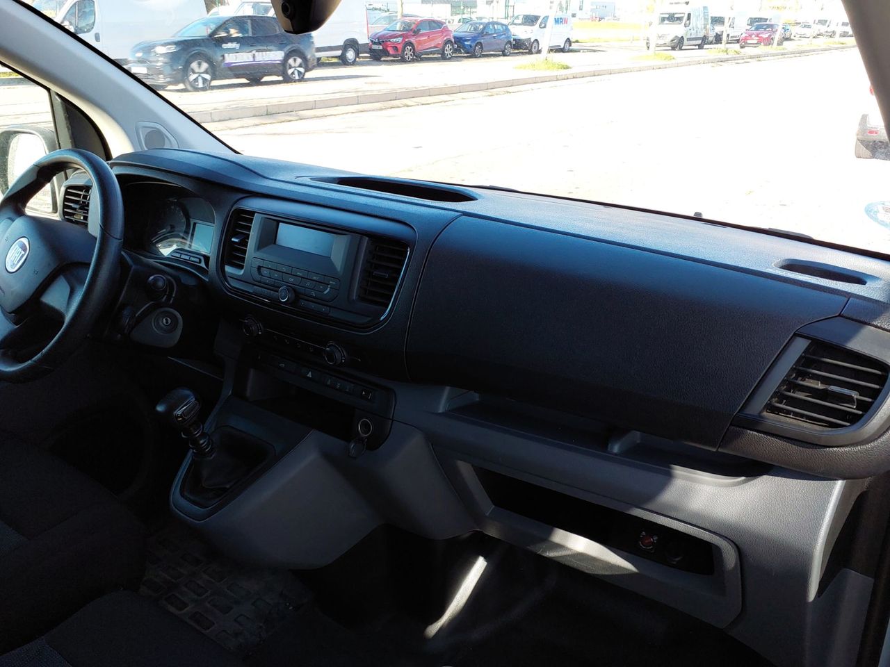 Fiat Scudo FurgonBness 145CV L3 - Foto 8