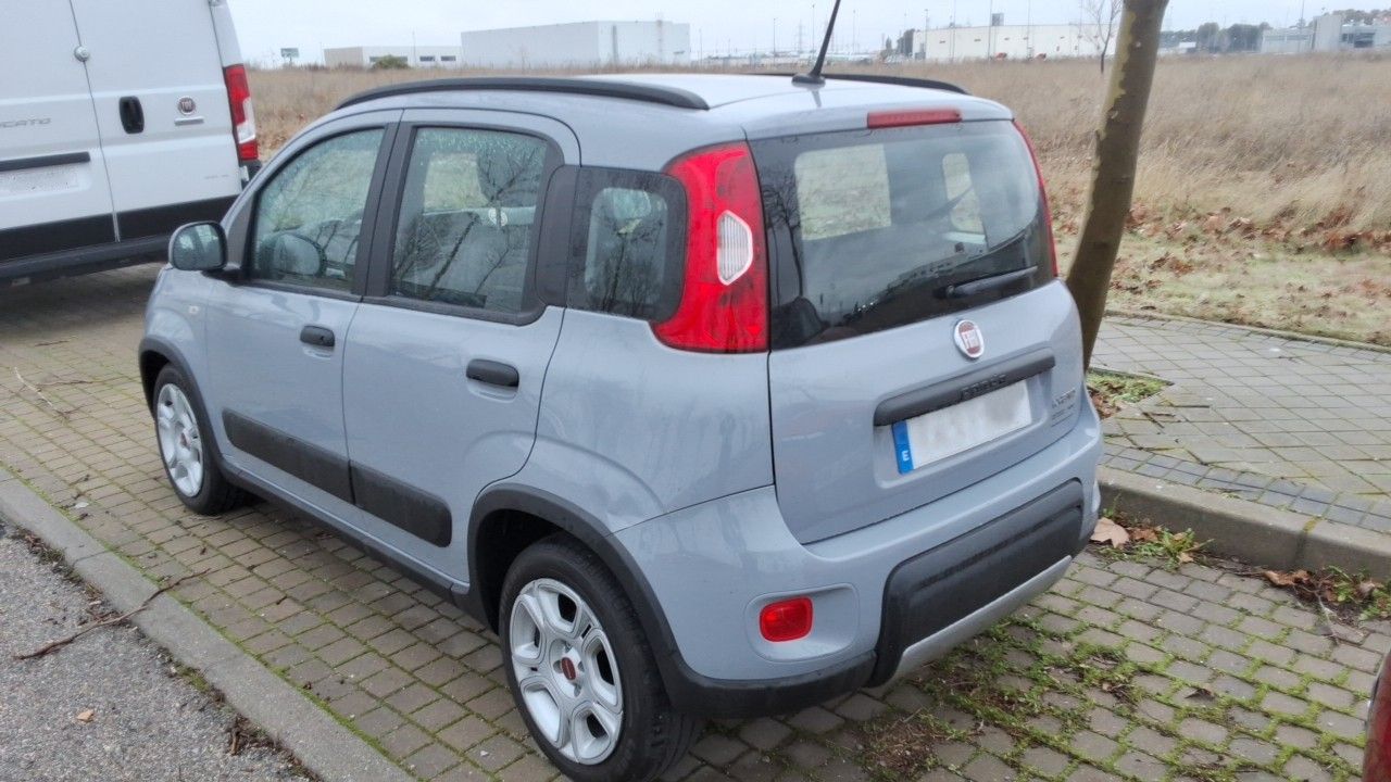 Fiat Panda City Life Hybrid 1.0 Gse 51kw (70CV) - Foto 5