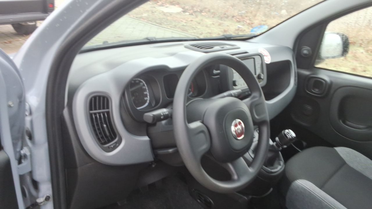 Fiat Panda City Life Hybrid 1.0 Gse 51kw (70CV) - Foto 6