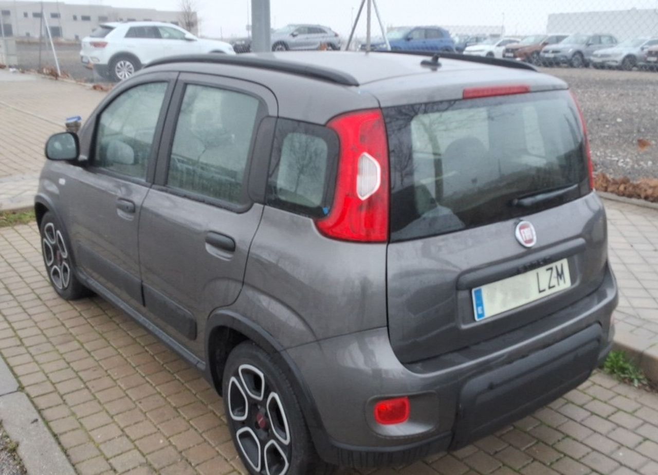 Fiat Panda City Life Hybrid 1.0 Gse 51kw (70CV) - Foto 4