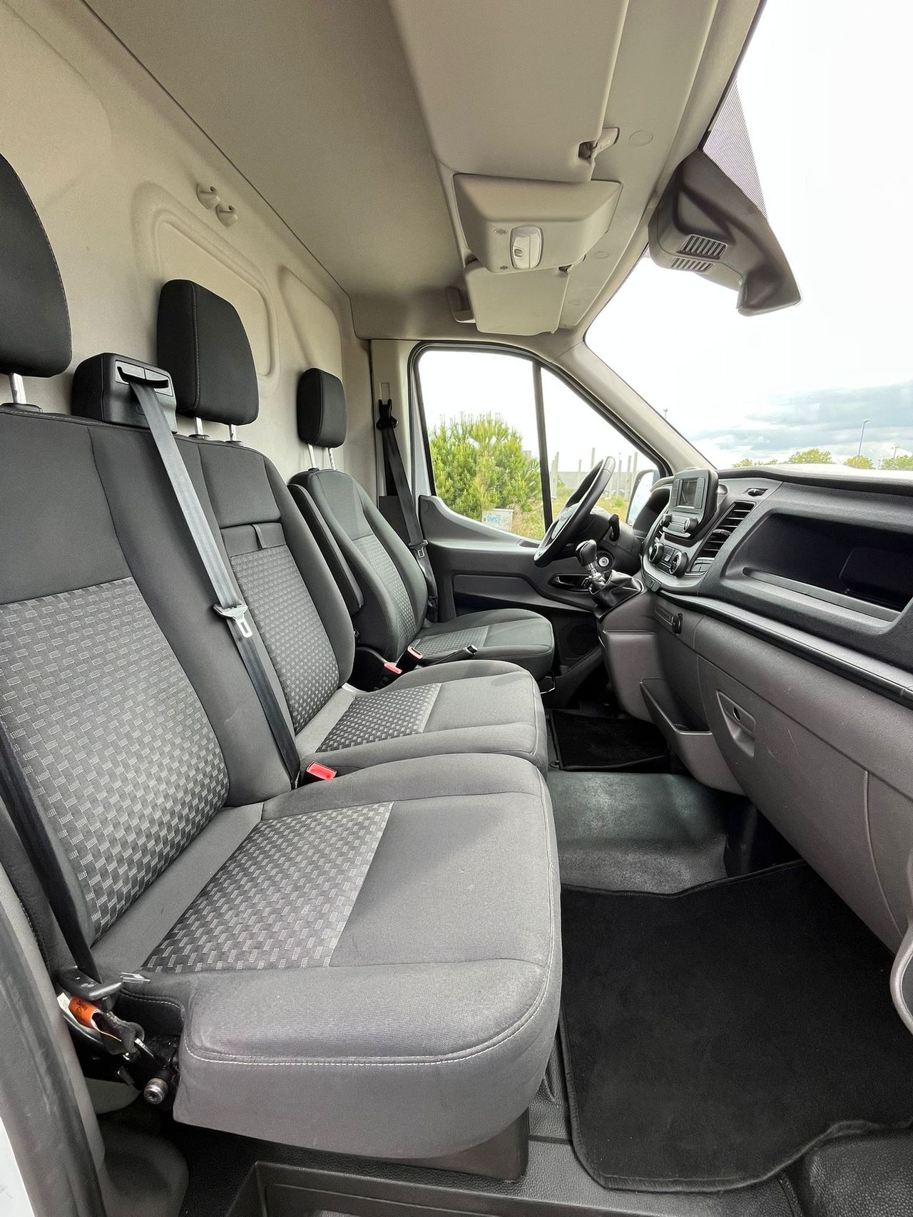 Ford Transit FT350 L3 EB 130CV - Foto 10