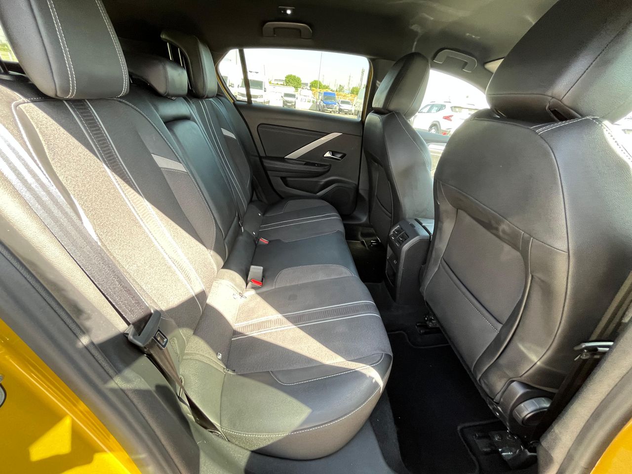 Opel Astra 1.2T XHT 96kW (130CV) GS - Foto 14