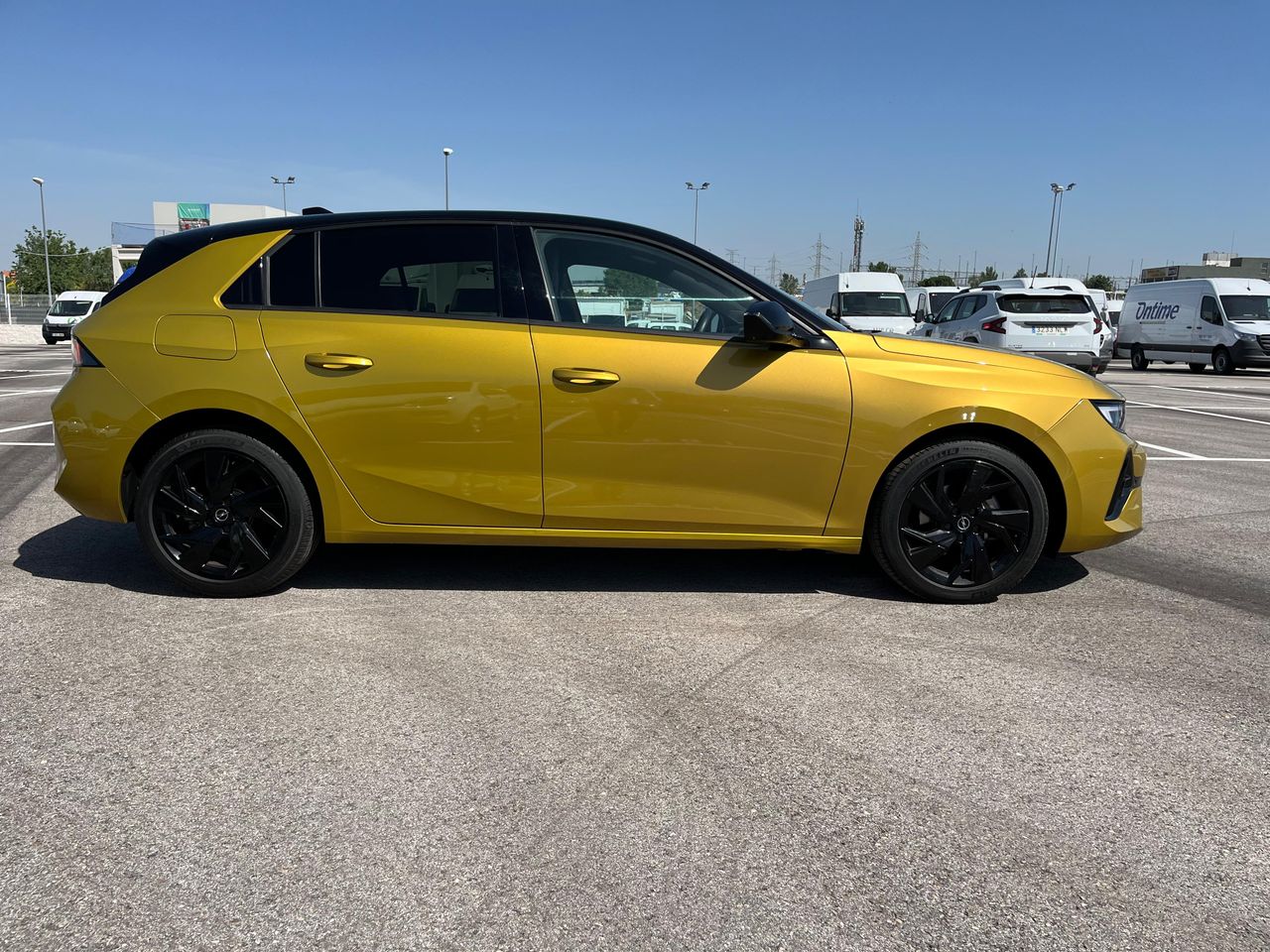 Opel Astra 1.2T XHT 96kW (130CV) GS - Foto 9