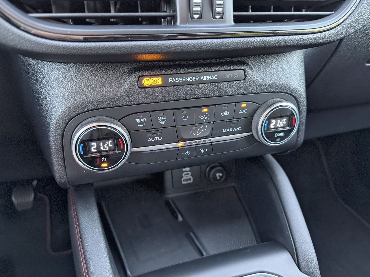 Ford Kuga ST-Line X 1.5T EcoBoost 110kW (150CV) - Foto 35